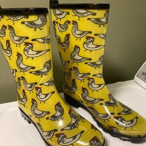 TALL RAIN BOOTS WITH CHICKENS  SIZE 39